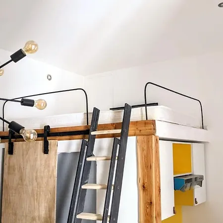 アパート Modern Loft Down Town *